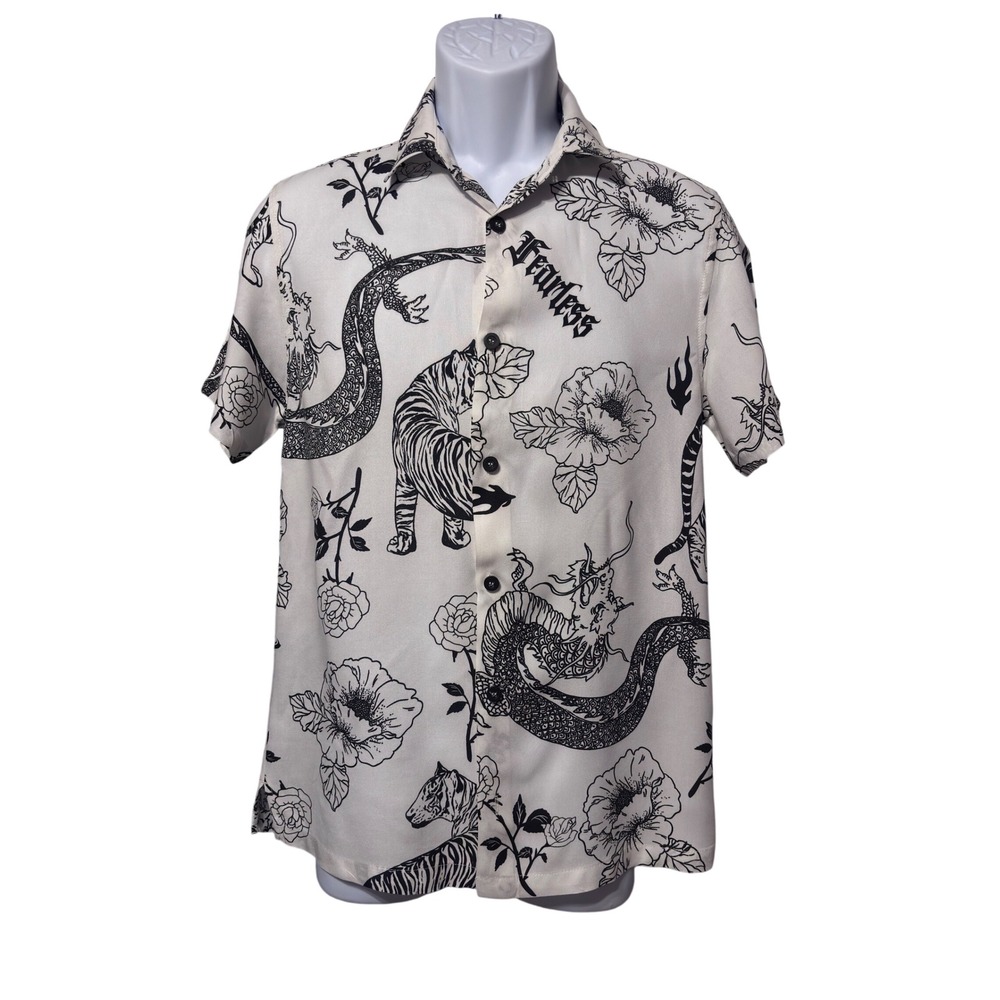 Bershka Dragon Tiger Shirt Mens XS White Excellent Short Sleeve Fearless Print